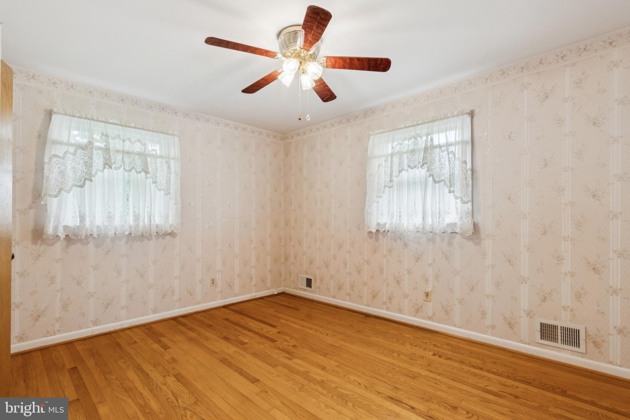 6311 Liberty Road Bealeton, VA 22712 - Photo 11 of 31 Gallery Image 11
