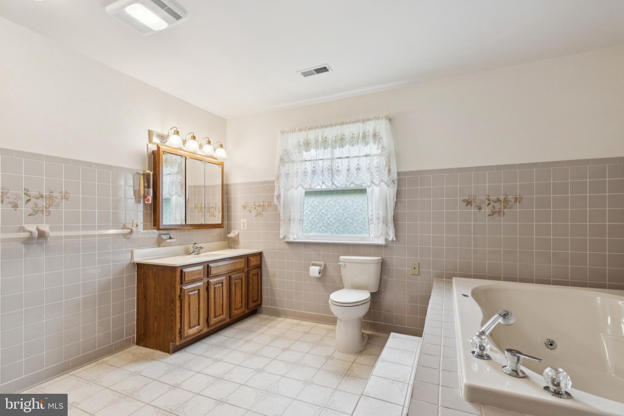6311 Liberty Road Bealeton, VA 22712 - Photo 15 of 31 Gallery Image 15