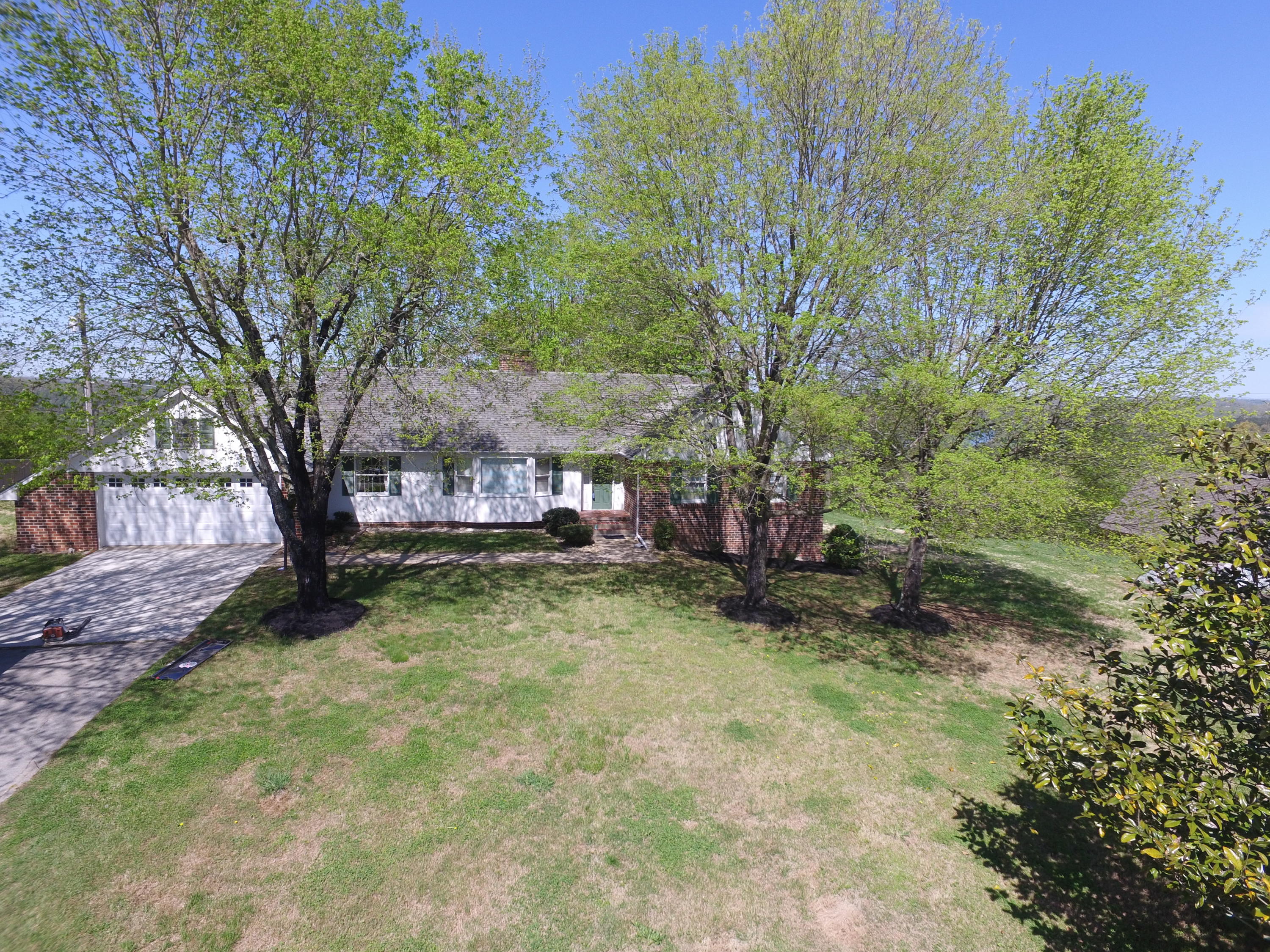 233 Harrison Bend Road Loudon, TN 37774 - Photo 2 of 40 233 Harrison Bend Rd - Front 2