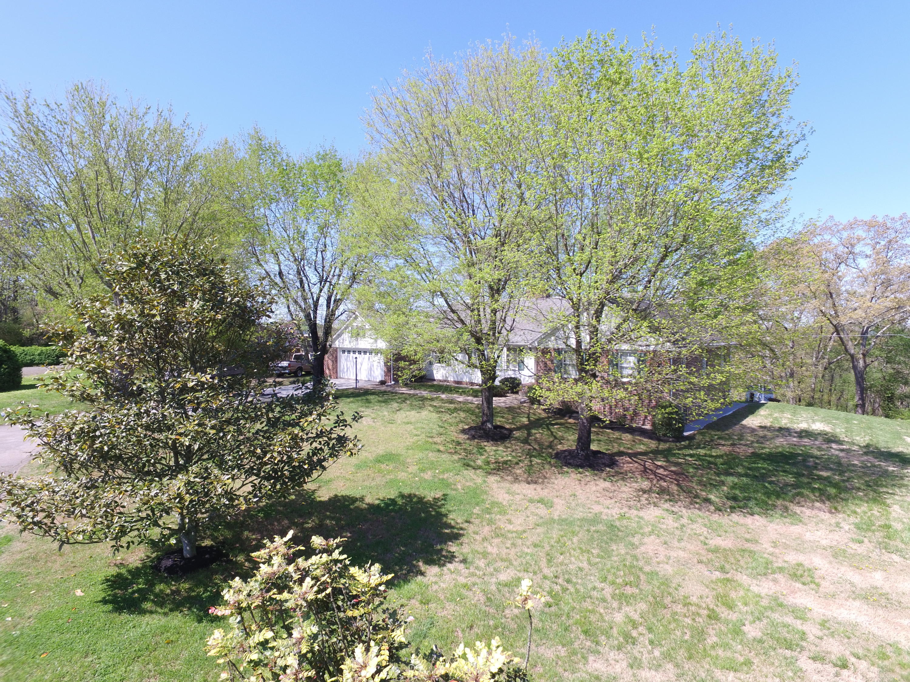 233 Harrison Bend Road Loudon, TN 37774 - Photo 15 of 40 233 Harrison Bend Front -side