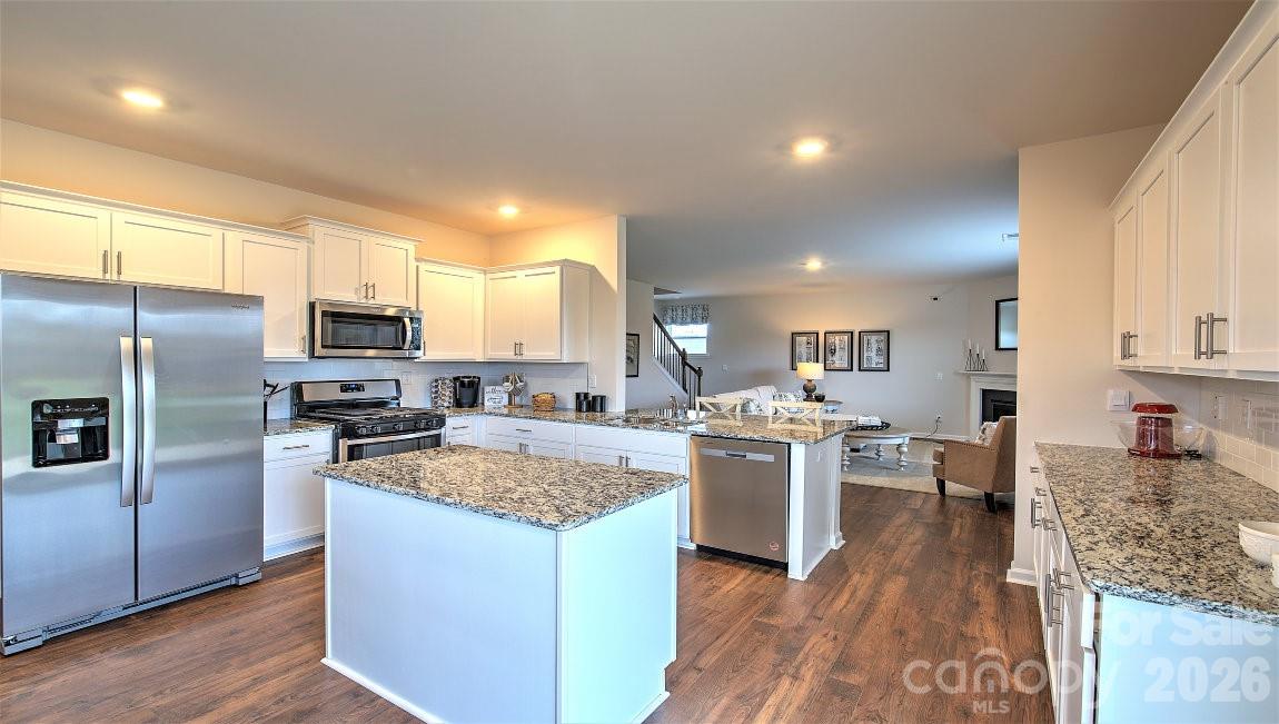 11 Ridgehaven Drive Waynesville, NC 28786 - Photo 4 of 26