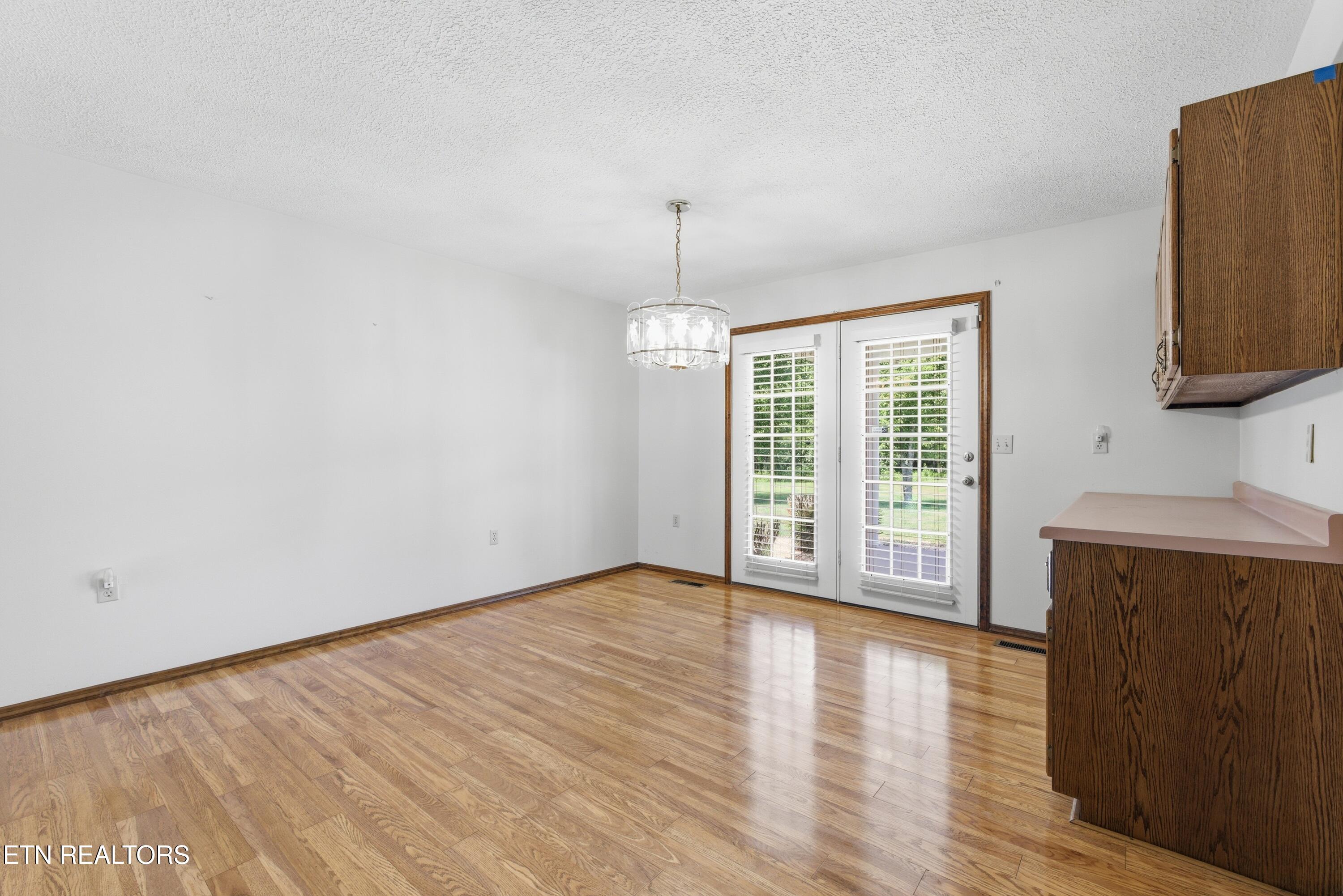 788 Old Jamestown Road Helenwood, TN 37755 - Photo 10 of 49 476W4050