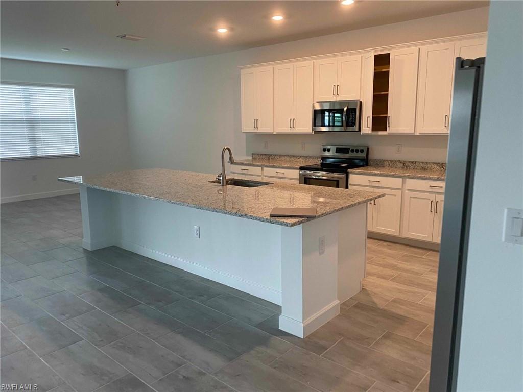 11465 Canopy Loop Fort Myers, FL 33913 - Photo 2 of 28