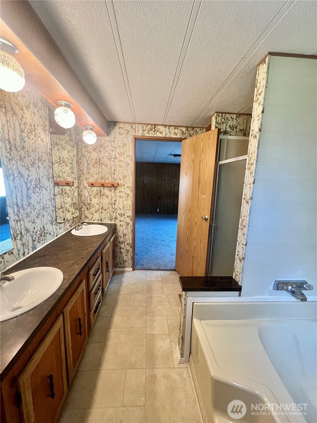 271A State Rte 20 Tonasket, WA 98855 - Photo 12 of 38