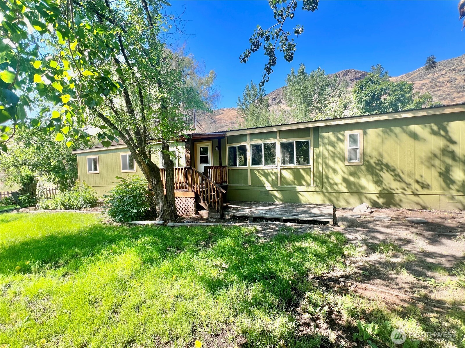 271A State Rte 20 Tonasket, WA 98855 - Photo 5 of 38