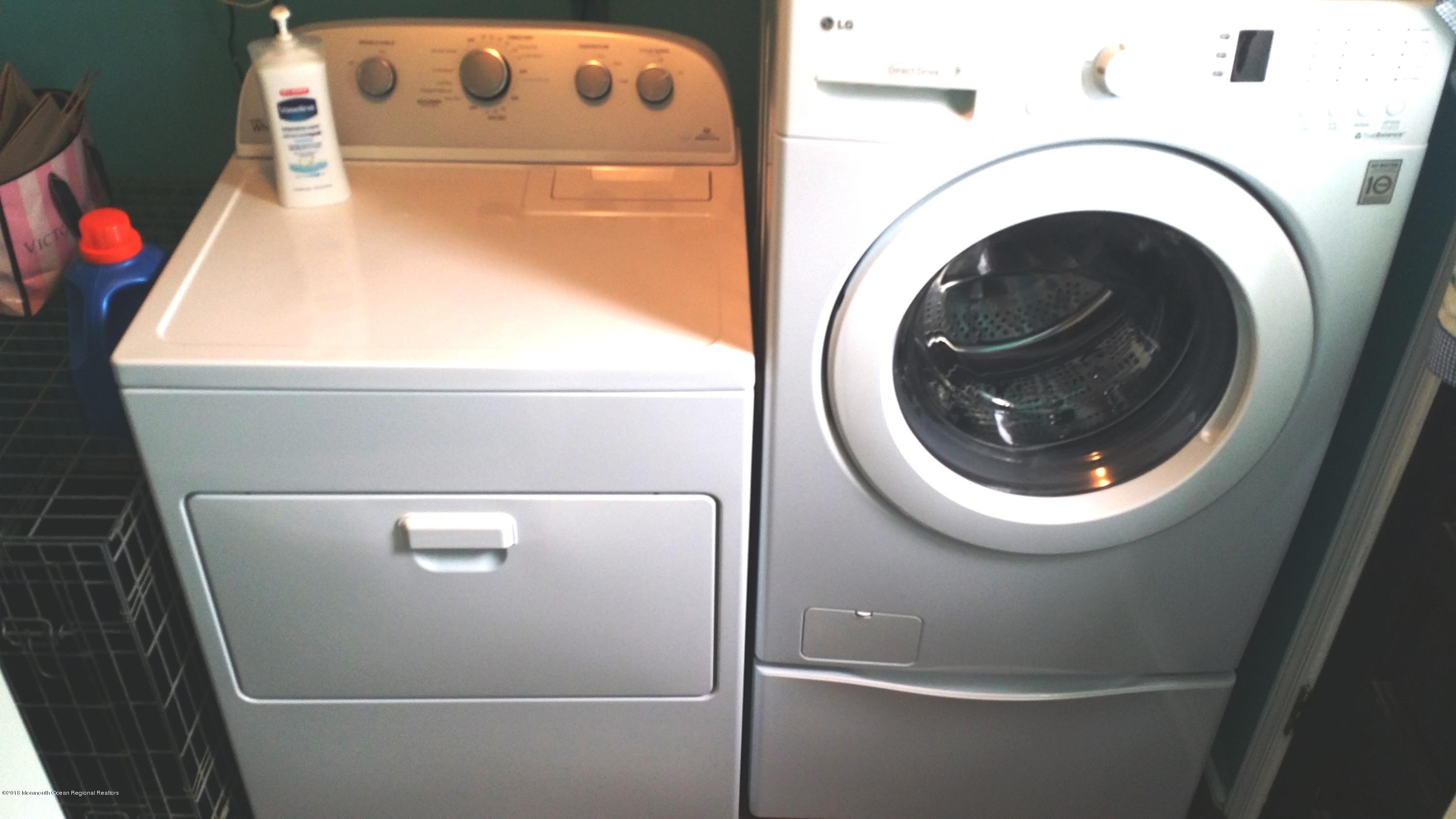 285 Sudbury Road Point Pleasant, NJ 08742 - Photo 21 of 93 LAUNDRY 2