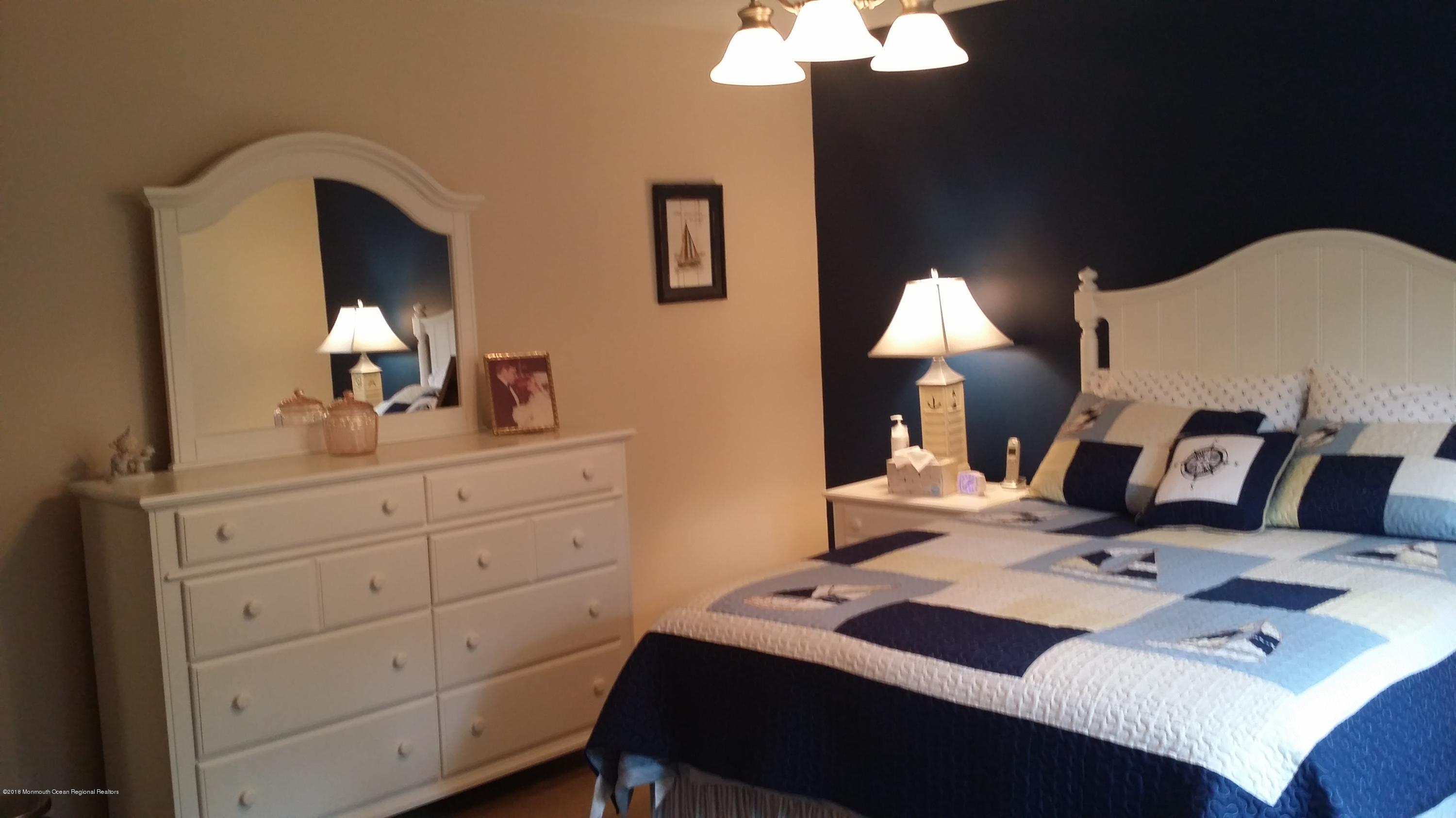 285 Sudbury Road Point Pleasant, NJ 08742 - Photo 24 of 93 20181002_143007