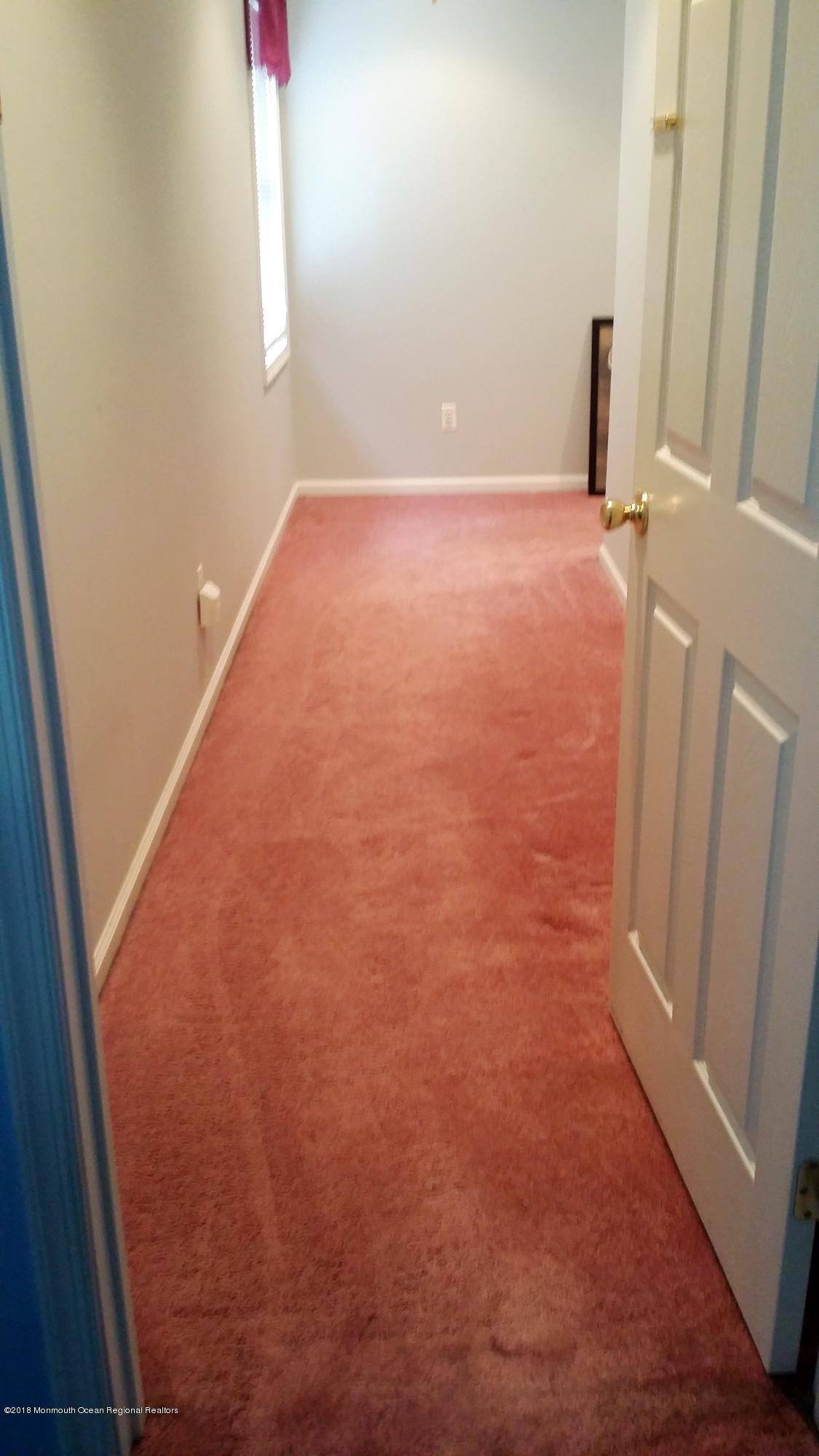 285 Sudbury Road Point Pleasant, NJ 08742 - Photo 38 of 93 MIL ENTRYWAY
