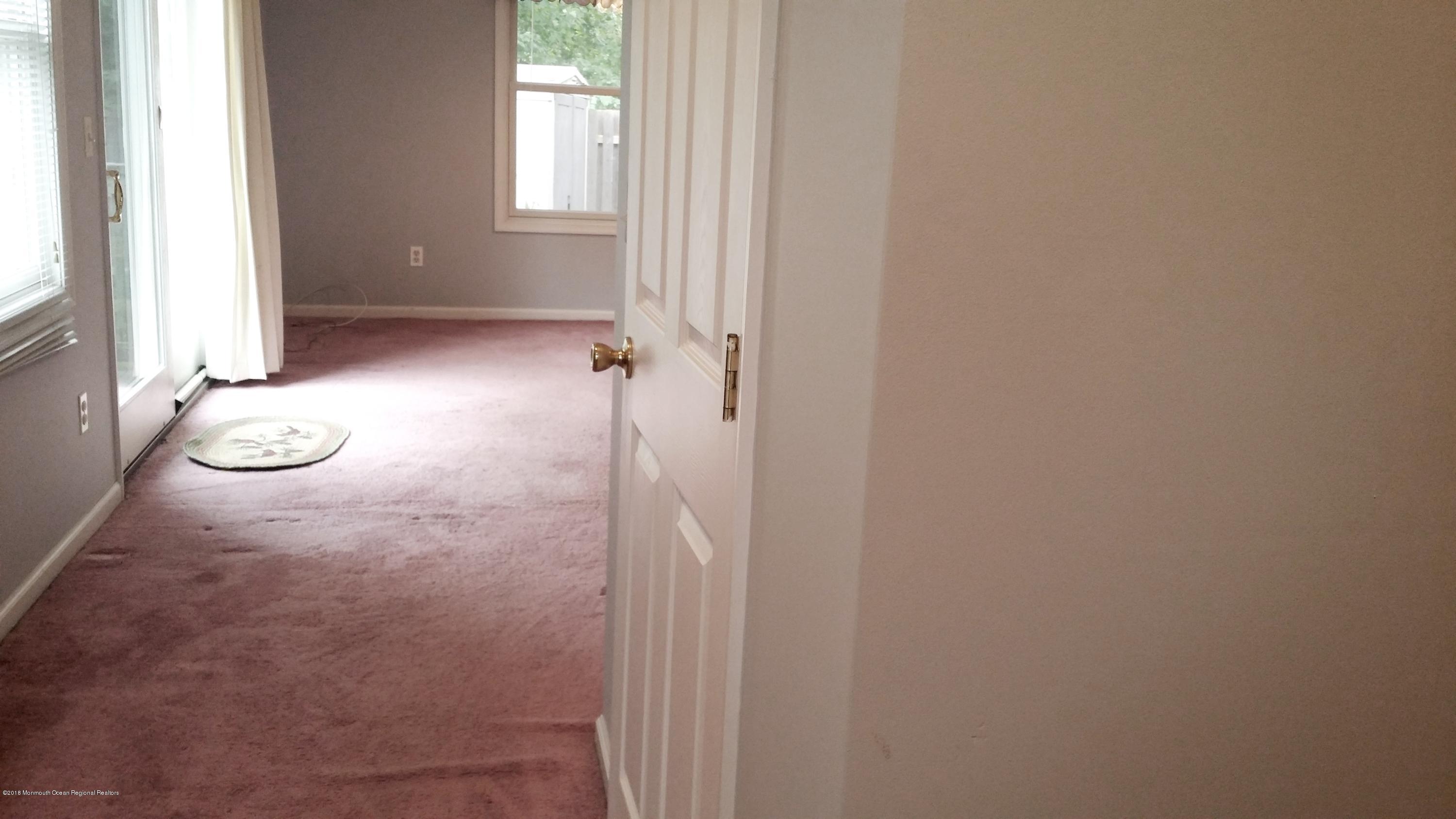 285 Sudbury Road Point Pleasant, NJ 08742 - Photo 39 of 93 MIL CLOSET LR SLIDERS