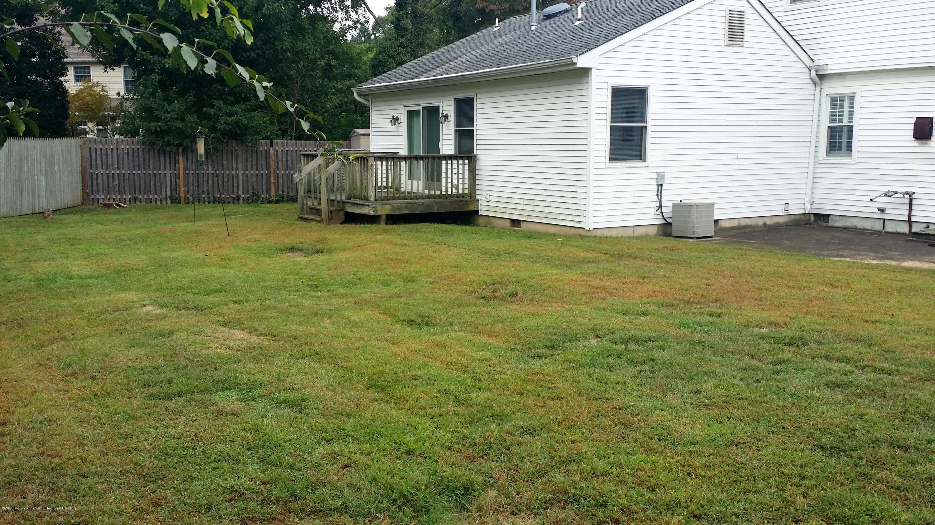 285 Sudbury Road Point Pleasant, NJ 08742 - Photo 51 of 93 SUDBURY REAR MIL