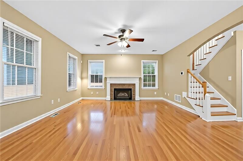 849 Marcus Street Southeast Atlanta, GA 30316 - Photo 4 of 28
