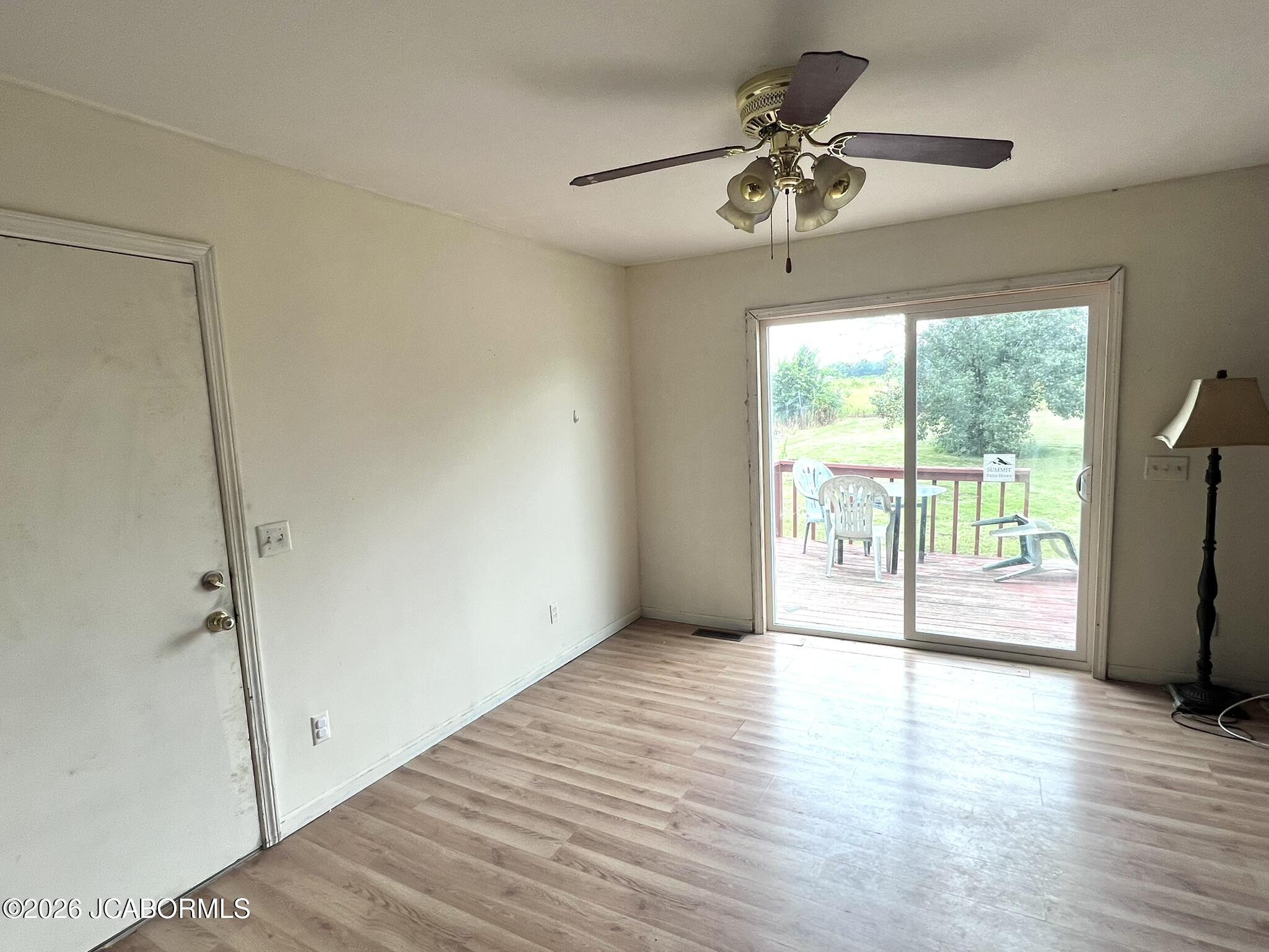 323 State Rd Ae New Bloomfield, MO 65063 - Photo 9 of 30