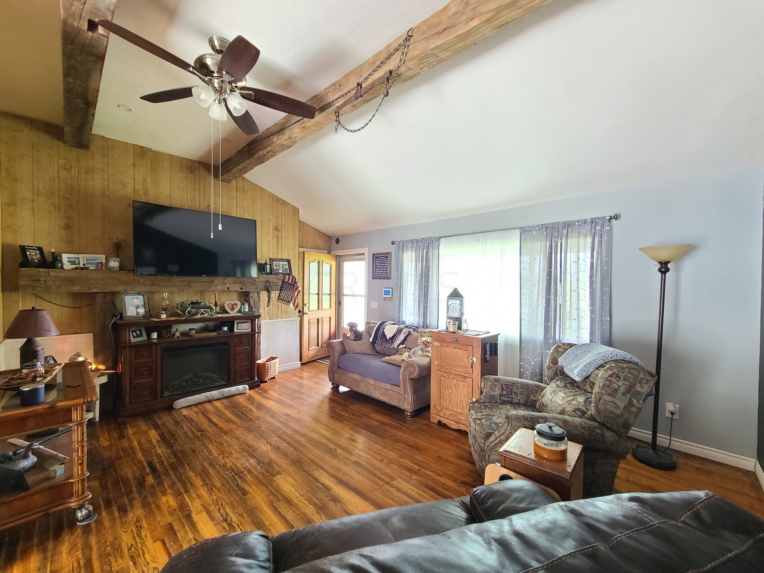 815 Horning Road Mansfield, OH 44903 - Photo 14 of 29 20230628_113437