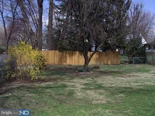 445 Crescent Road Hatboro, PA 19040 - Photo 3 of 6