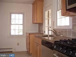 445 Crescent Road Hatboro, PA 19040 - Photo 4 of 6