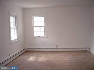445 Crescent Road Hatboro, PA 19040 - Photo 5 of 6