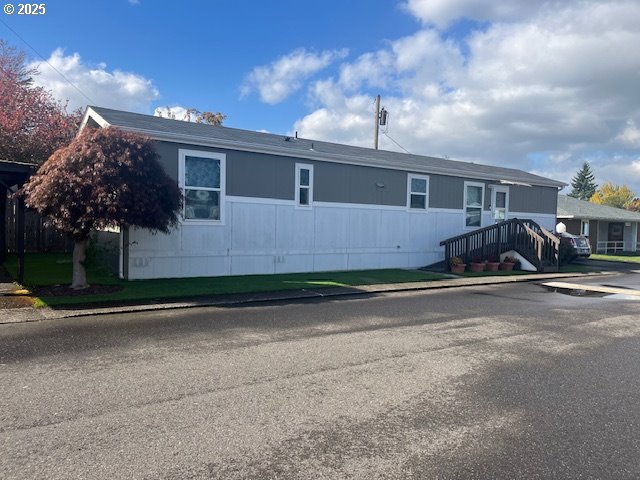 16901 Southeast Division Street, Unit 43 Portland, OR 97236 - Photo 1 of 18