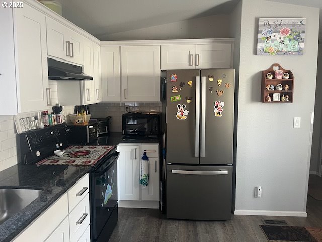 16901 Southeast Division Street, Unit 43 Portland, OR 97236 - Photo 4 of 18 Kitchen