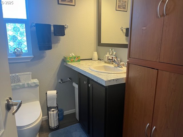 16901 Southeast Division Street, Unit 43 Portland, OR 97236 - Photo 8 of 18 Bathroom