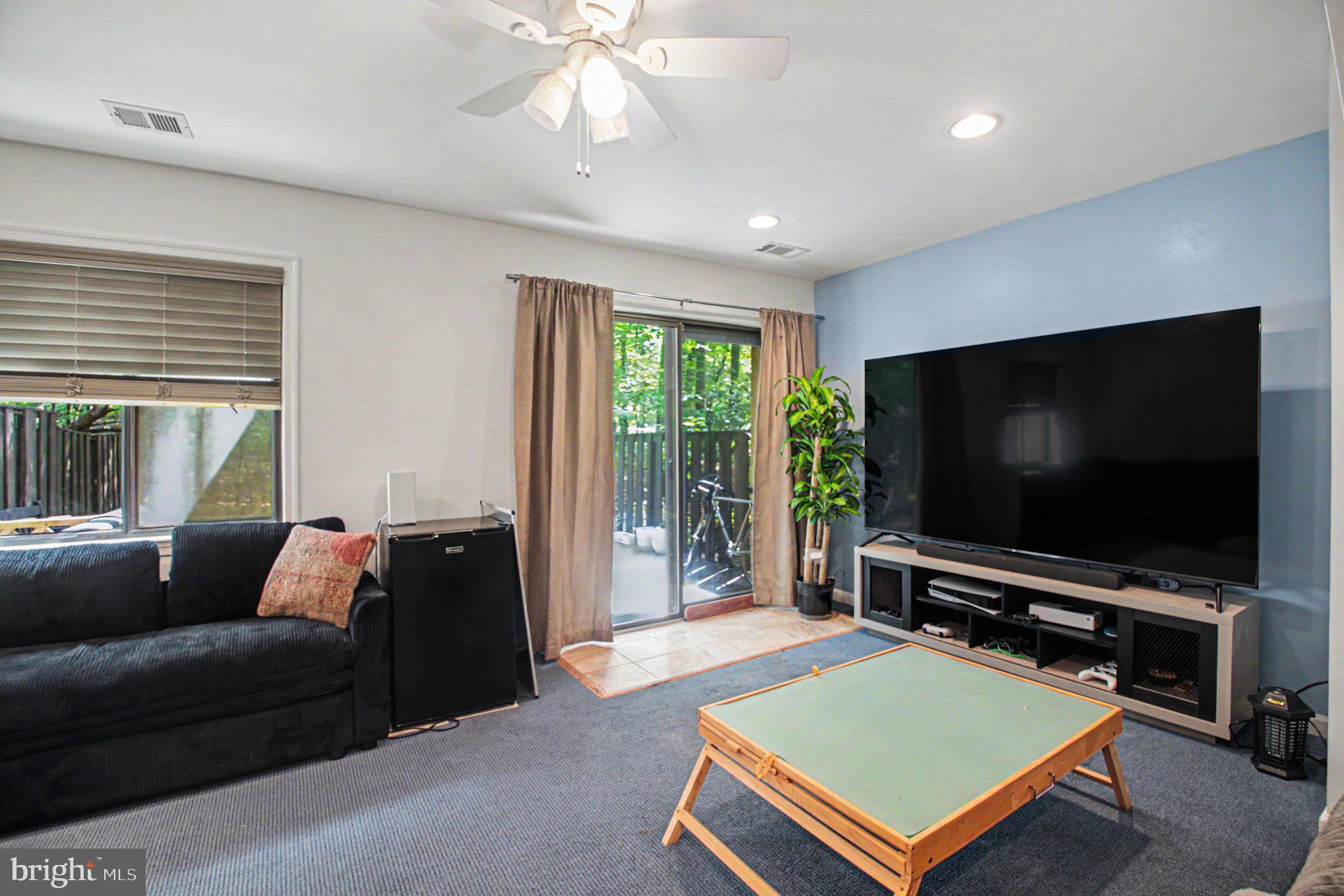 2104 Cartwright Place Reston, VA 20191 - Photo 19 of 24 Gallery Image 19