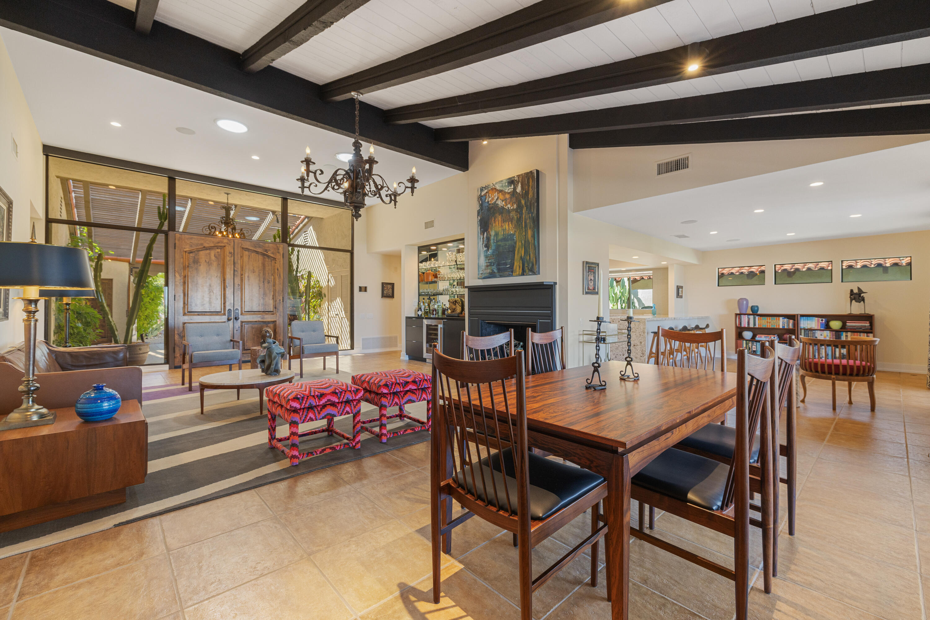 40170 Paseo Lindo Rancho Mirage, CA 92270 - Photo 16 of 51 a dining room with furniture and window