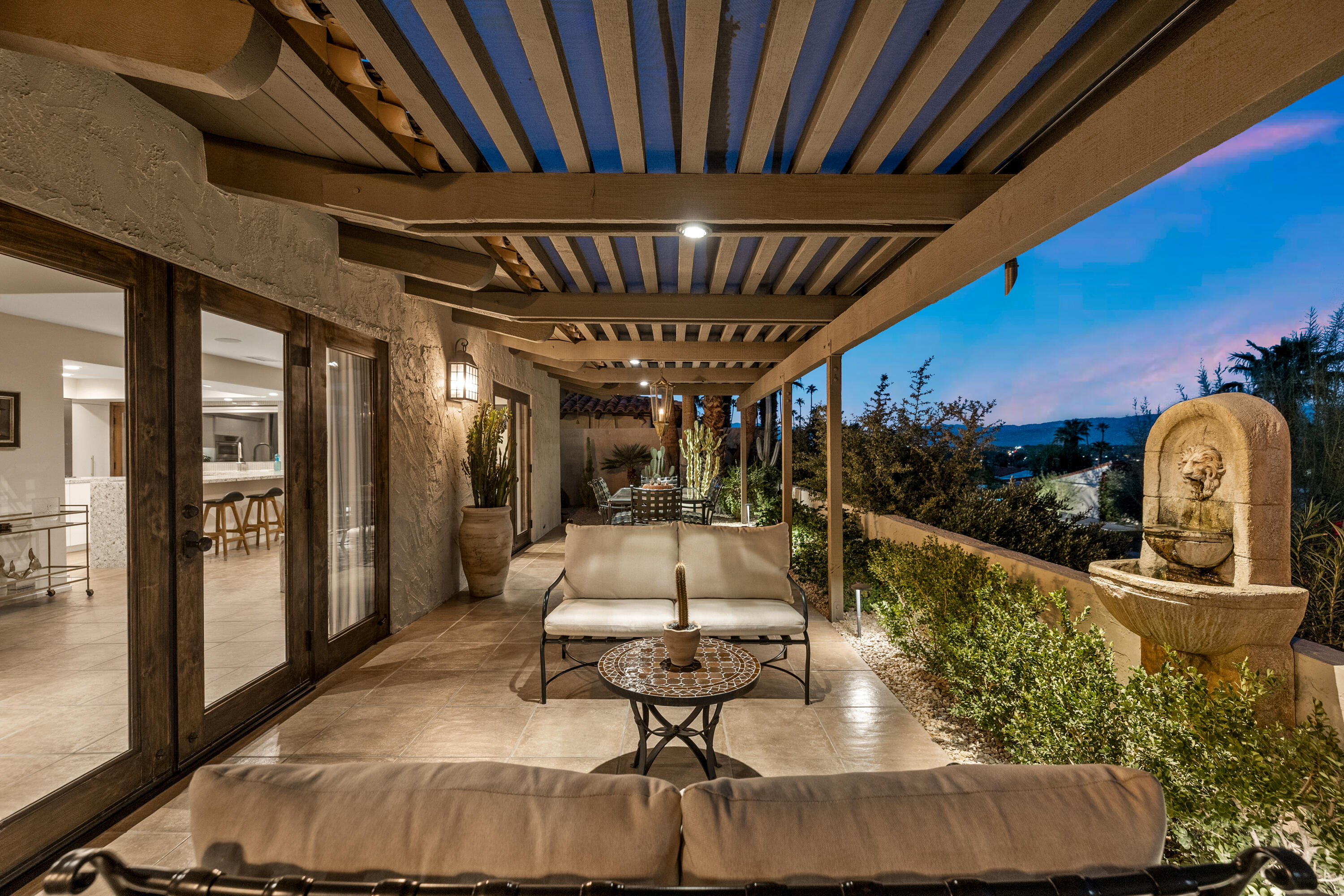 40170 Paseo Lindo Rancho Mirage, CA 92270 - Photo 34 of 51 a room with lots of tables and chairs