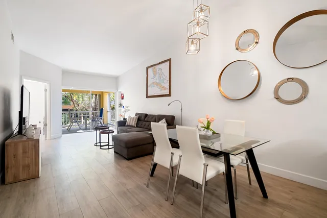 $569,900 | 9871 Leeward Avenue, Key Largo, FL 33037