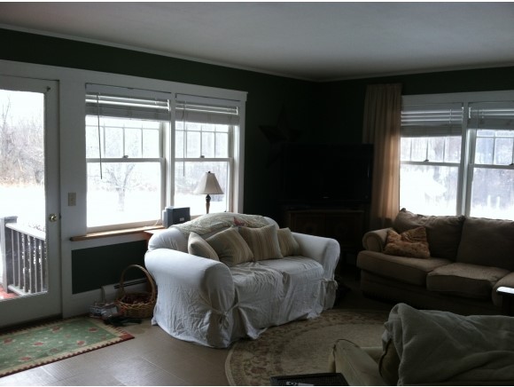629 Paran Road Shaftsbury, VT 05257 - Photo 6 of 12 Gallery Image 6