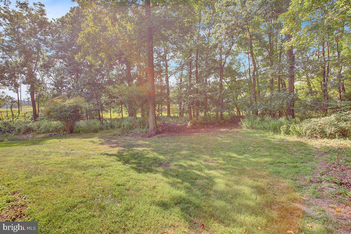 484 Wegman Road Reading, PA 19606 - Photo 40 of 44