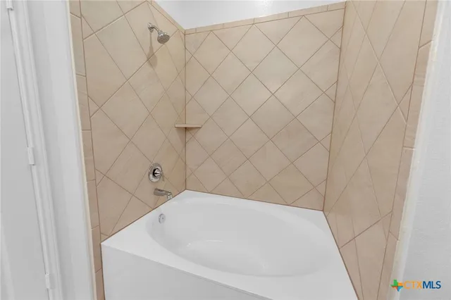 $329,995 | 703 Ryan Street, Belton, TX 76513