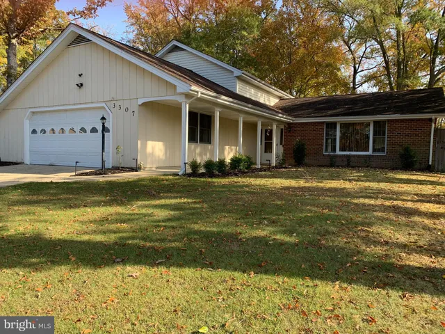a view of a house with a swimming pool