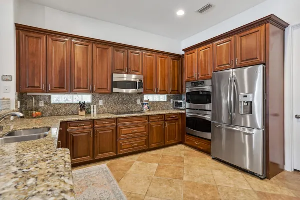 $4,000 | 7965 Shaddock Drive, Boynton Beach, FL 33436