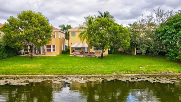 $4,000 | 7965 Shaddock Drive, Boynton Beach, FL 33436