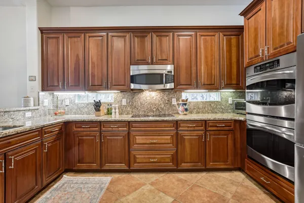 $4,000 | 7965 Shaddock Drive, Boynton Beach, FL 33436
