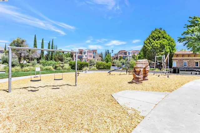 $939,000 | 3493 Capoterra Way, Dublin, CA 94568