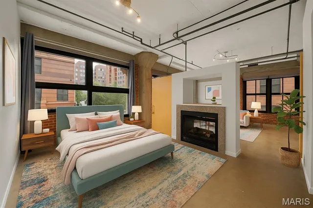 $180,000 | 1619 Washington Avenue, Unit 204, St. Louis, MO 63103