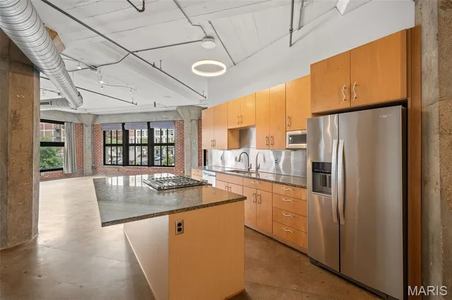 $180,000 | 1619 Washington Avenue, Unit 204, St. Louis, MO 63103