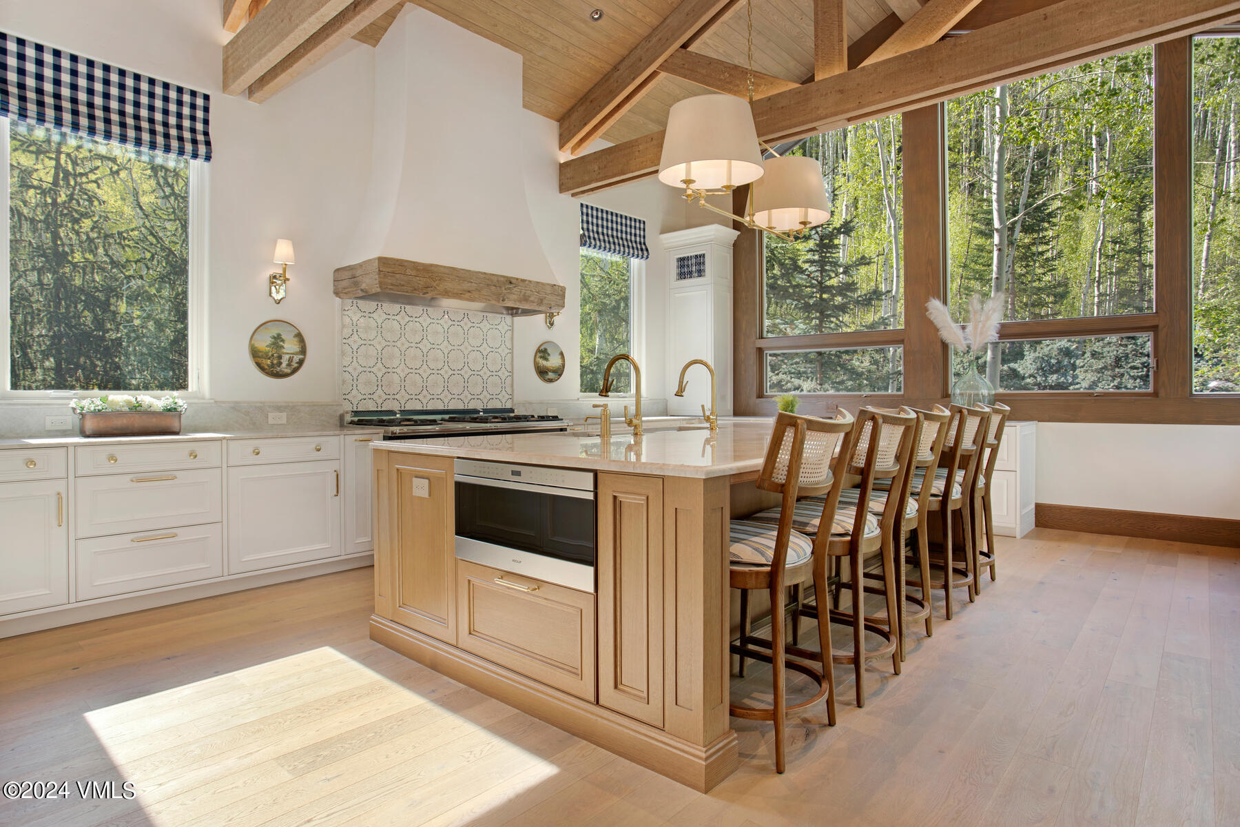 1119 Ptarmigan Road Vail, CO 81657 - Photo 21 of 64 1119 Ptarmigan Rd-021-144-Kitchen-MLS_Si