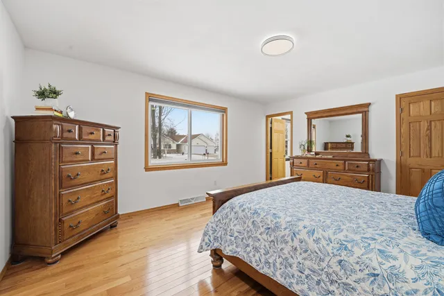 $399,900 | N9555 Chadbury Lane, Appleton, WI 54915