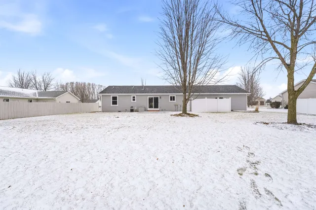 $399,900 | N9555 Chadbury Lane, Appleton, WI 54915