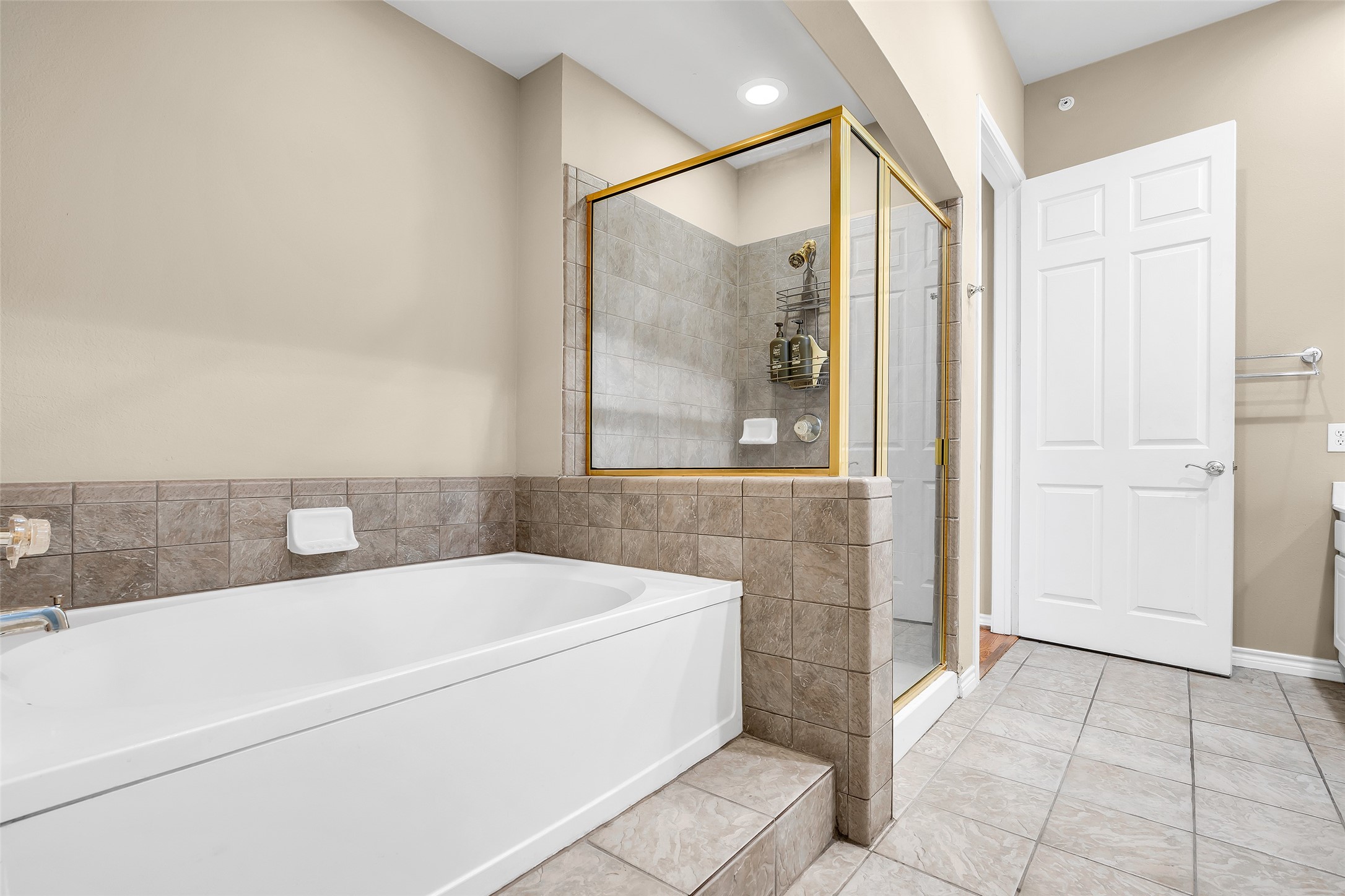 2400 McCue Road, Unit 240 Houston, TX 77056 - Photo 15 of 36