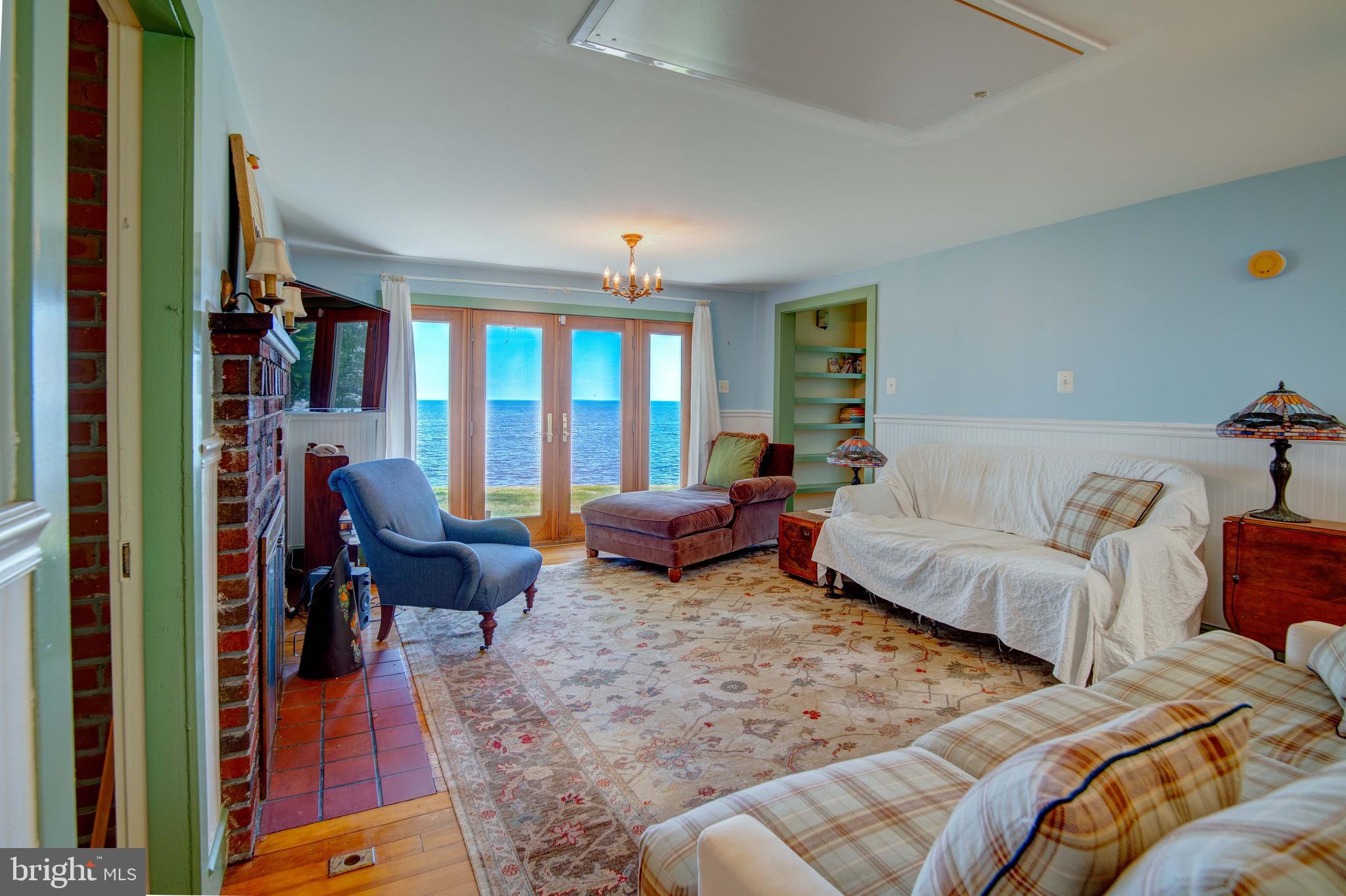 6353 Genoa Road Tracys Landing, MD 20779 - Photo 21 of 84 living room