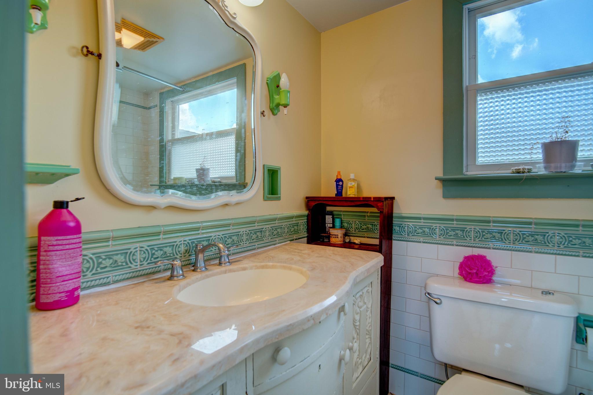 6353 Genoa Road Tracys Landing, MD 20779 - Photo 57 of 84 Upper level full bath