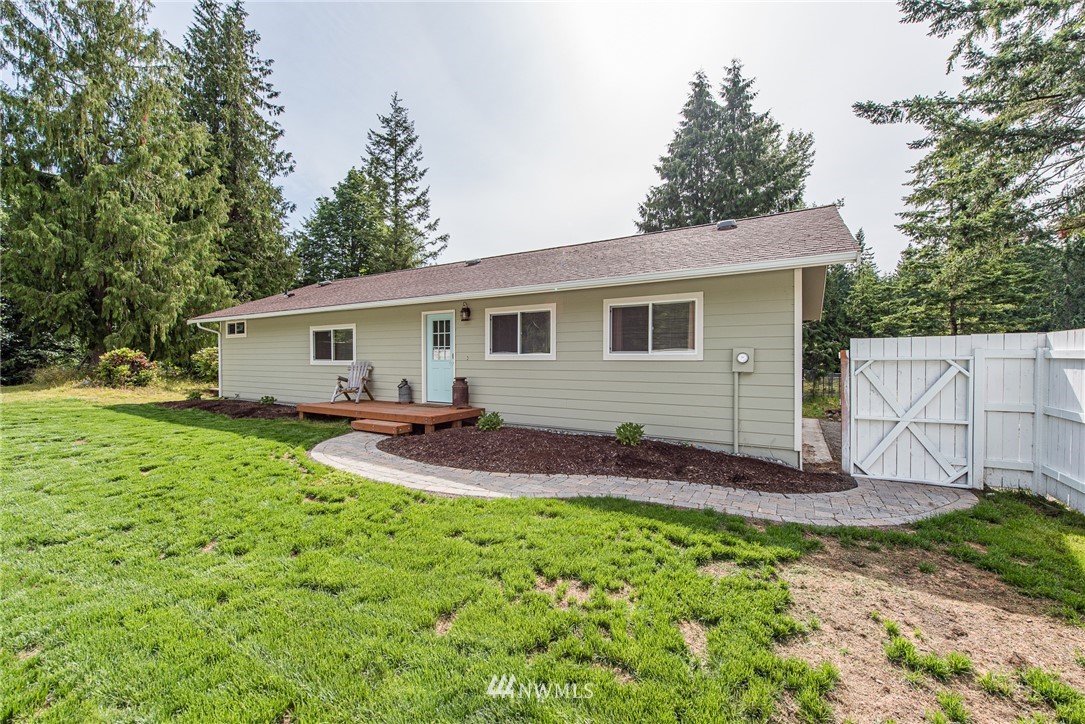 2292 Mt Pleasant Road Port Angeles, WA 98362 - Photo 1 of 25 Gallery Image 1