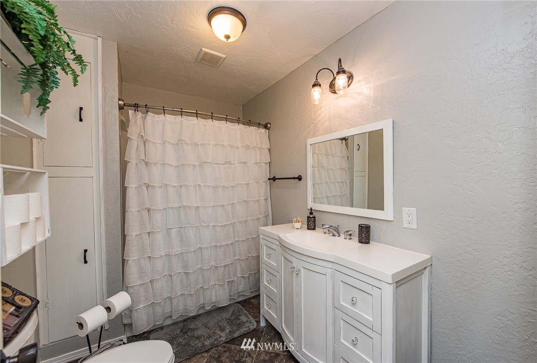 2292 Mt Pleasant Road Port Angeles, WA 98362 - Photo 17 of 25 Gallery Image 17