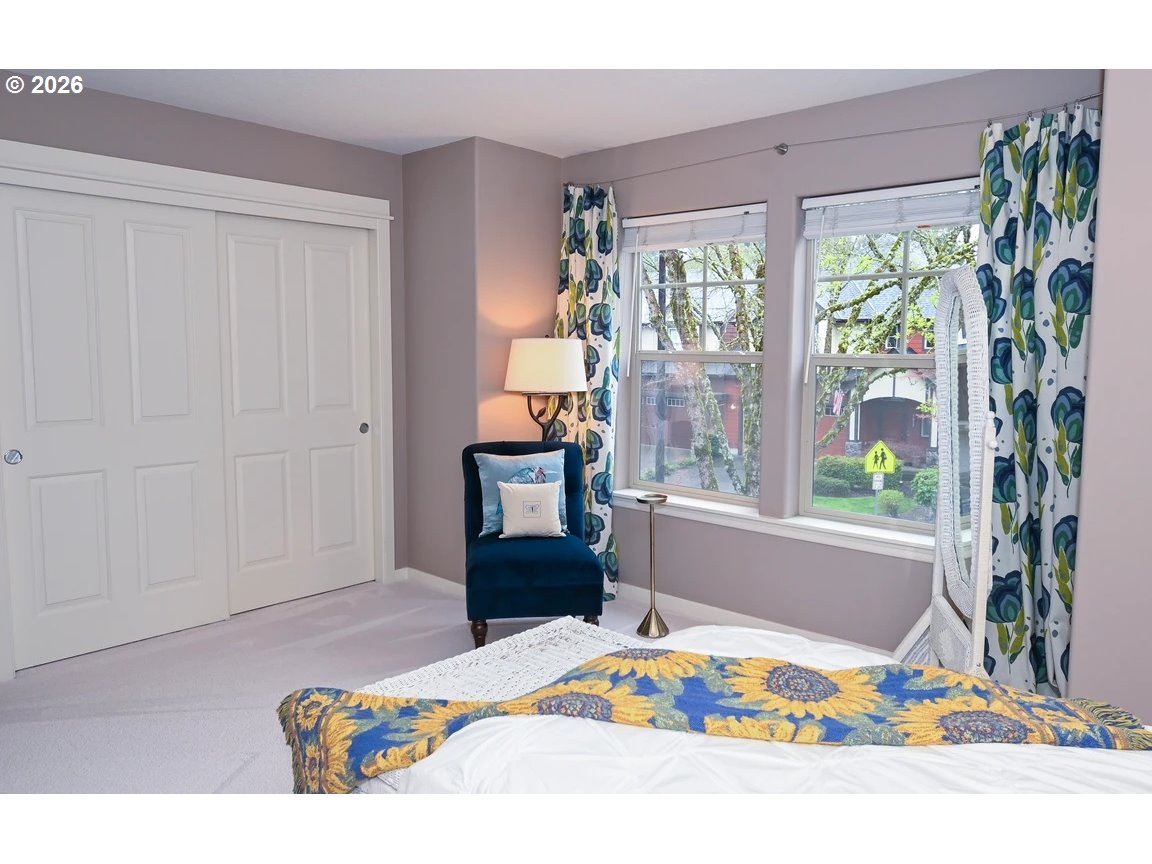 7798 Southwest Alder Street Portland, OR 97224 - Photo 18 of 44