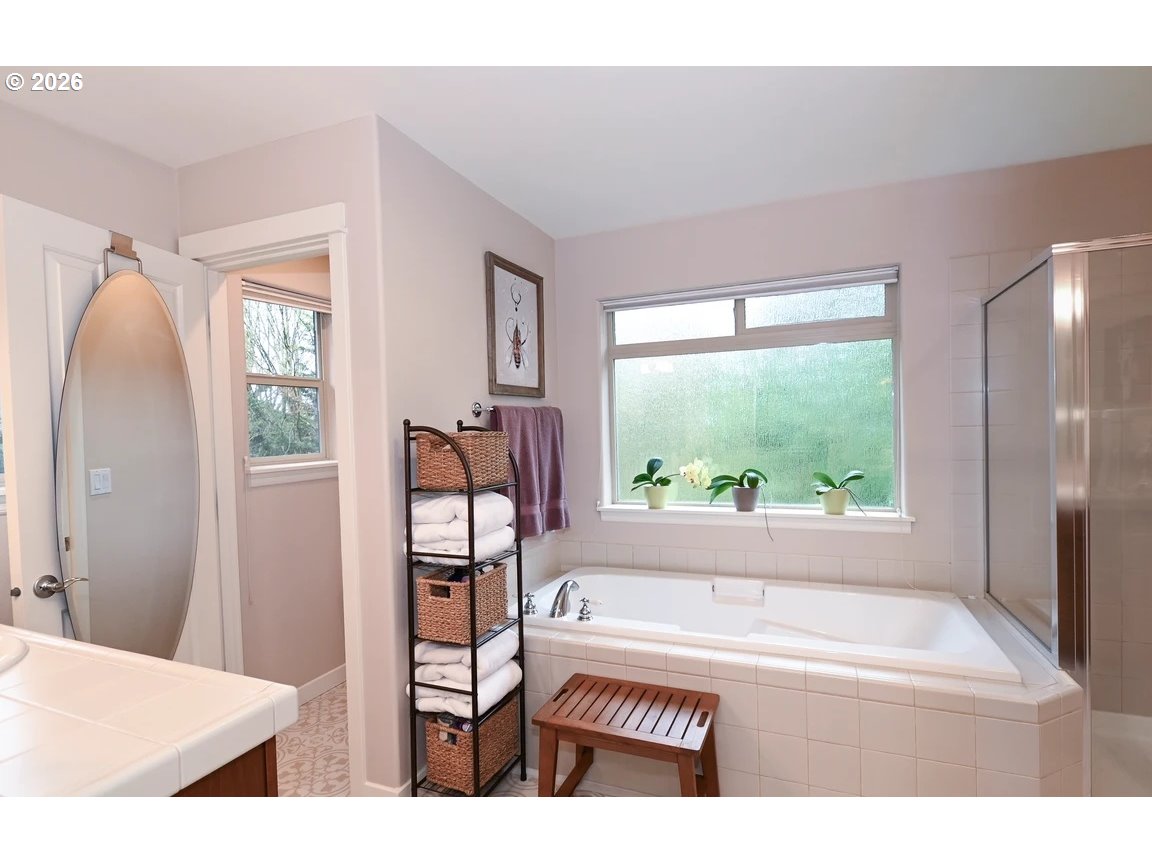 7798 Southwest Alder Street Portland, OR 97224 - Photo 25 of 44