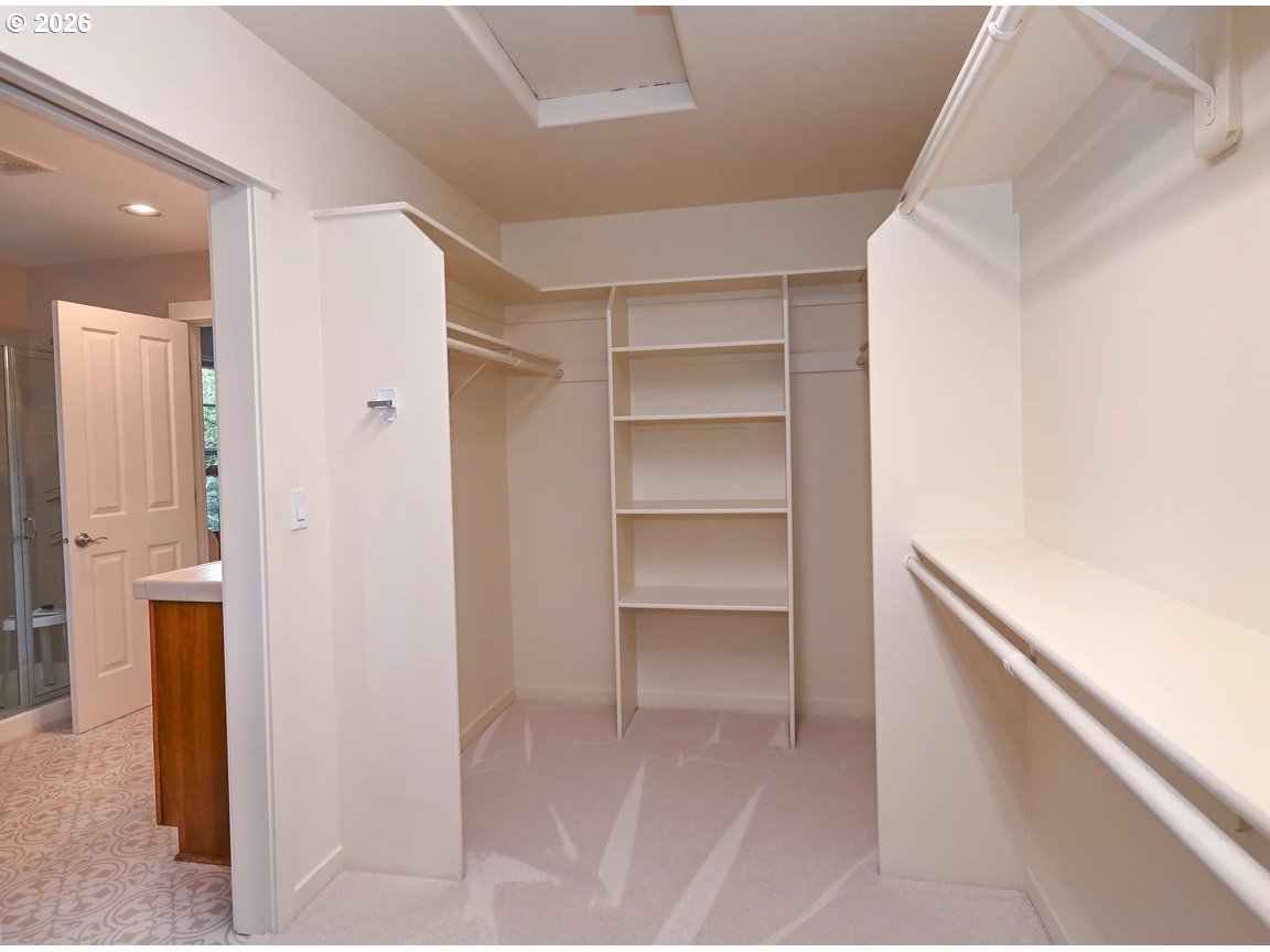 7798 Southwest Alder Street Portland, OR 97224 - Photo 27 of 44