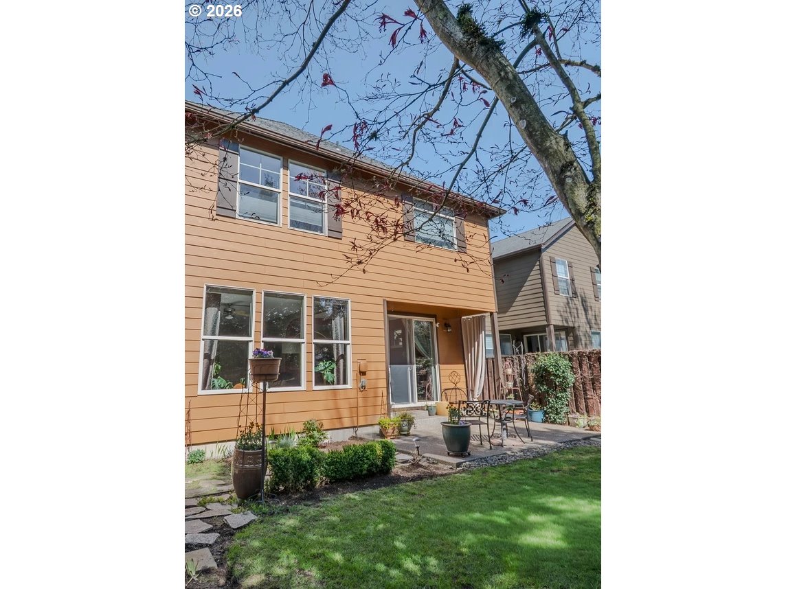 7798 Southwest Alder Street Portland, OR 97224 - Photo 37 of 44