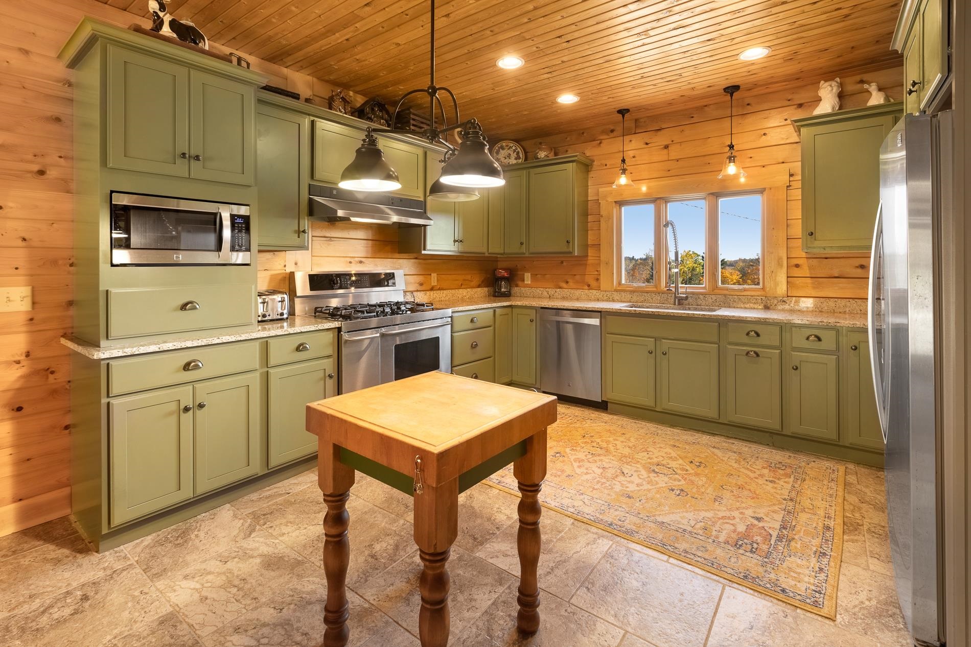 3441 Keiser Pond Road Danville, VT 05873 - Photo 5 of 31